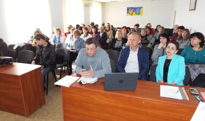 Відбулась зустріч освітян Станично-Луганського району з директором Департаменту освіти і науки Луганської ОДА - ВЦА Юрієм Стецюком