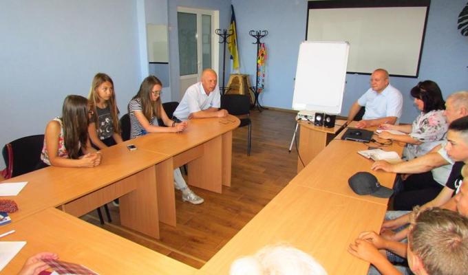 Голова райдержадміністрації прийняв участь у черговому засіданні Дитячого парламенту.