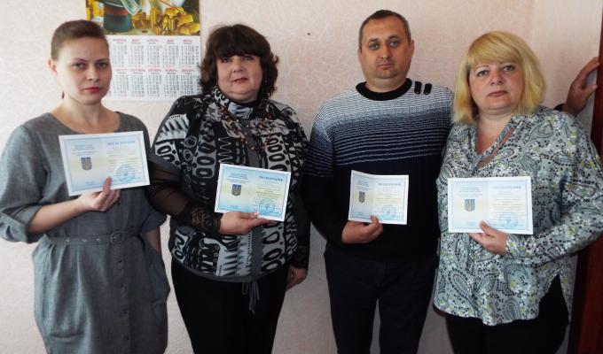 Працівники Управління економічного розвитку і торгівлі Станично-Луганської райдержадміністрації пройшли навчання в Національній академії державного управління