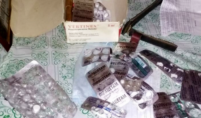 Затримано наркоторговця, який збував ацетильований опій  у Станично-Луганському районі 