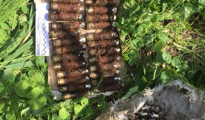 На Луганщині СБУ виявила схрон із засобами ураження
