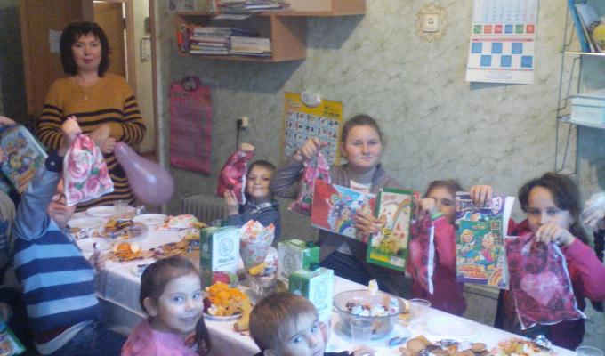 Шостого грудня у КЗ “Станично-Луганський Районний центр соціальної реабілітації дітей-інвалідів” відбулося “Свято здоров’я”, присвячене міжнародному Дню людини з особливими потребами