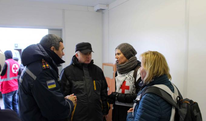 КПВВ "Станиця Луганська" поповнився новим сучасним медичним модулем