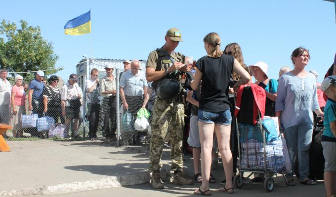 Лисичанський прикордонний загін, зі складу Об’єднаних сил, нагадує громадянам порядок отримання дозволу фізичної особи