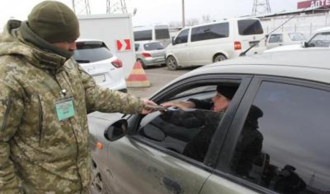 Контрольні пункти в`їзду-виїзду на лінії розмежування переходять на весняний період роботи