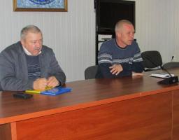 Під головуванням голови Станично-Луганської райдержадміністрації Юрія Золкіна відбулась нарада щодо організації захисту житлових прав дітей-сиріт, дітей, позбавлених батьківського піклування