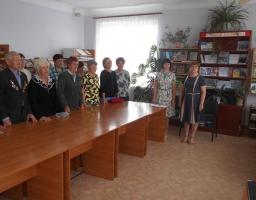 "Мало скласти пісню. Треба так її скласти, щоб вона жила довго і щоб з кожним днем вона здавалася нам рідніше і ближче"