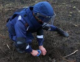 Рятувальники Луганщини вилучили 67 вибухонебезпечних предметів