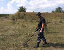 Піротехніками на Луганщині вилучено 31 одиницю вибухонебезпечних предметів